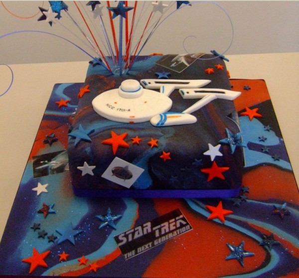 star trek cake